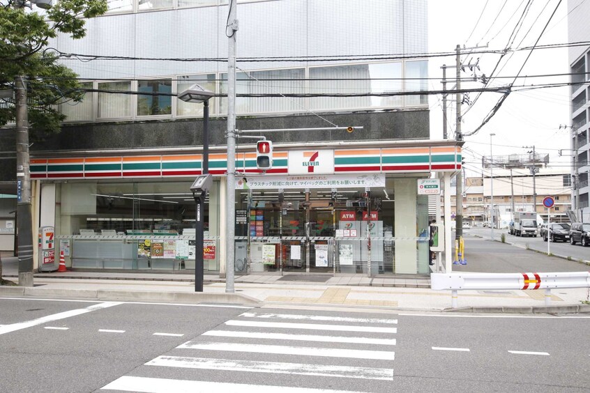 セブンイレブン新潟天神店(コンビニ)まで203m エレガンス