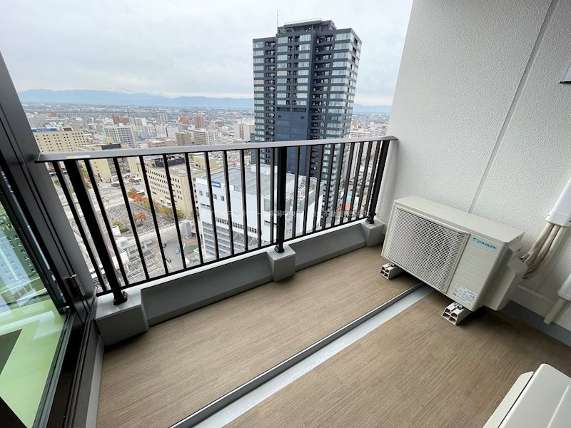  アイコニックタワー　新潟ステーション