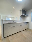  柳原3丁目A貸家