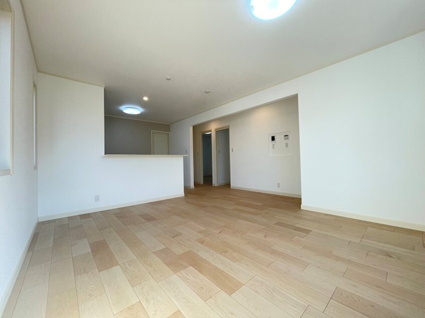  柳原3丁目A貸家