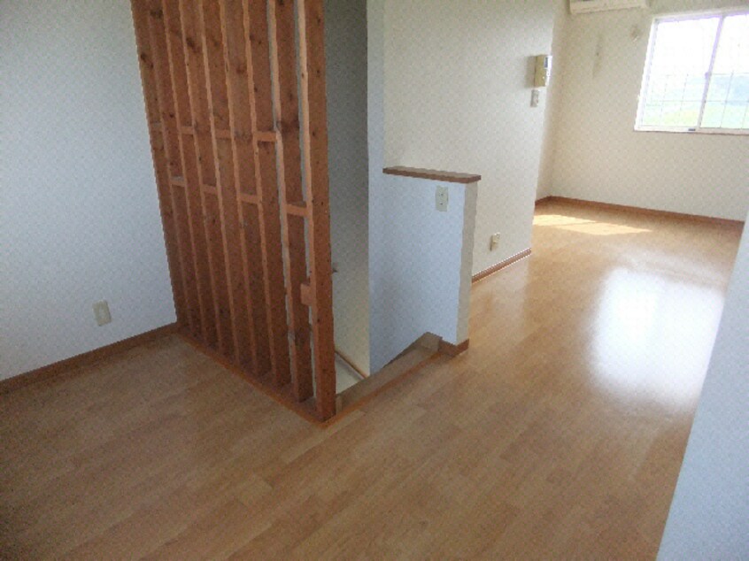  西鉄バス（豊前市）/岸井 徒歩7分 1-2階 築19年