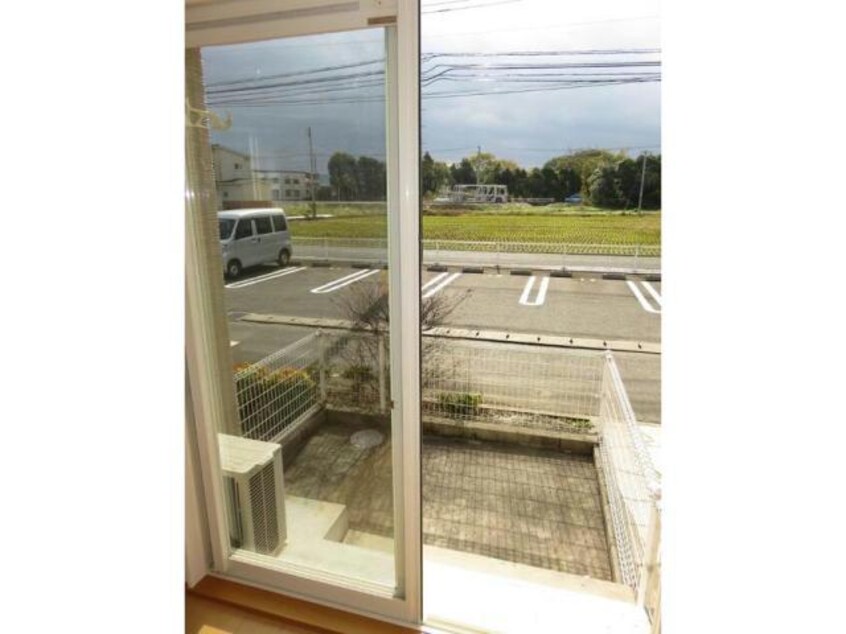  日豊本線/東中津駅 車移動　4分2.1km 1階 築16年
