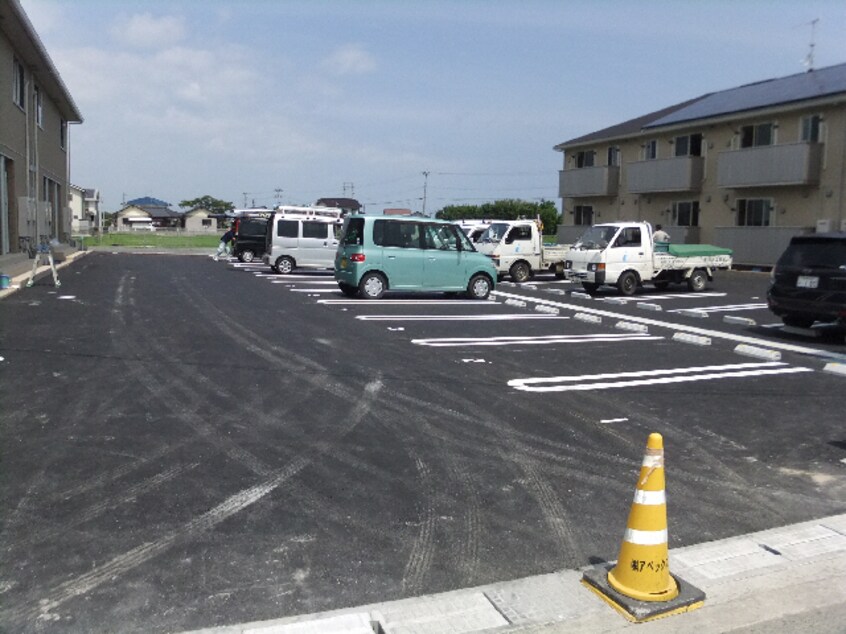  日豊本線/中津駅 車移動　8分2.6km 2階 築11年