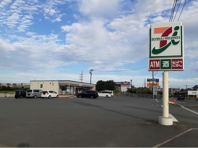 セブンイレブン中津是則店(コンビニ)まで222m 日豊本線/中津駅 バス10分ＴＯＴＯ前下車:停歩2分 1階 築12年