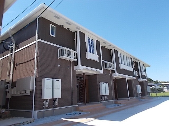  日豊本線/宇島駅 バス2分一本松下車:停歩4分 1-2階 築11年