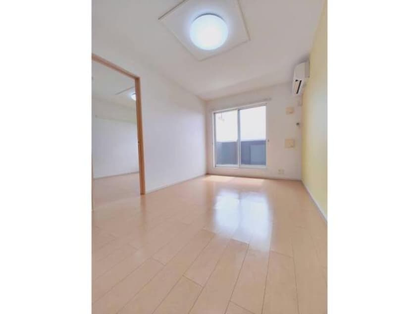  日豊本線/宇島駅 バス2分一本松下車:停歩4分 1-2階 築11年