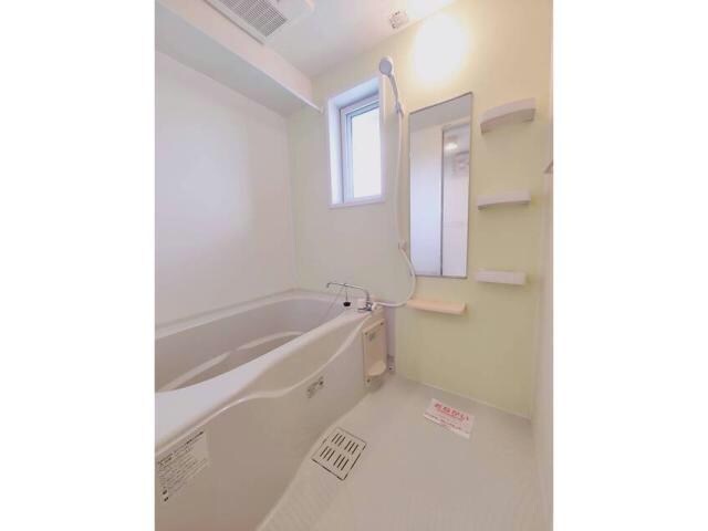  日豊本線/宇島駅 バス2分一本松下車:停歩4分 1-2階 築11年