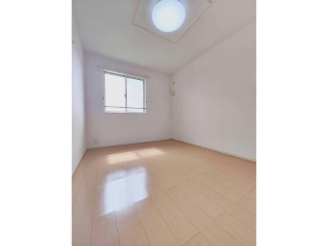  日豊本線/宇島駅 バス2分一本松下車:停歩4分 1-2階 築11年