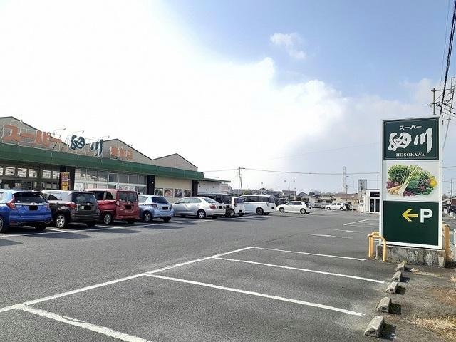 スーパー細川豊前店(スーパー)まで274m 日豊本線/宇島駅 バス2分一本松下車:停歩4分 1-2階 築11年