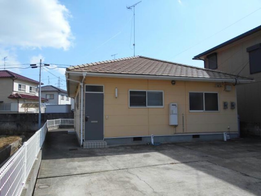  日豊本線/中津駅 車移動　7分3.4km 1階 築21年