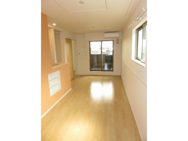  日豊本線/中津駅 徒歩14分 1-2階 築7年