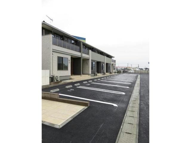  日豊本線/東中津駅 徒歩25分 1-2階 築5年