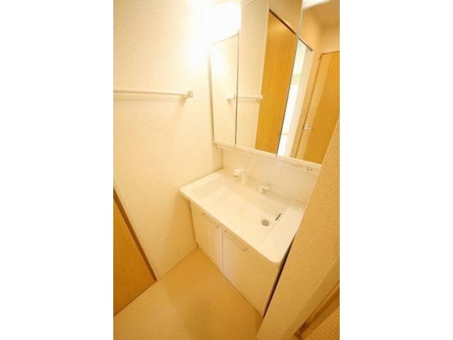  日豊本線/東中津駅 徒歩25分 1-2階 築5年