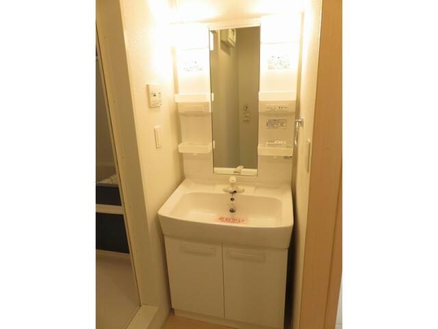  日豊本線/中津駅 バス15分鶴井郵便局前下車:停歩4分 1-2階 築14年