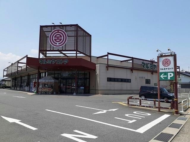 マルミヤストア吉富店(スーパー)まで752m 日豊本線/吉富駅 徒歩6分 1階 1年未満