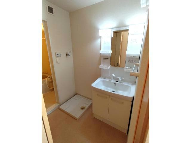  日豊本線/三毛門駅 徒歩21分 1階 築11年