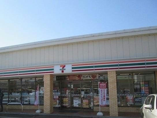 セブンイレブン長岡市立劇場前店(コンビニ)まで222m ベル・コモンズⅡ