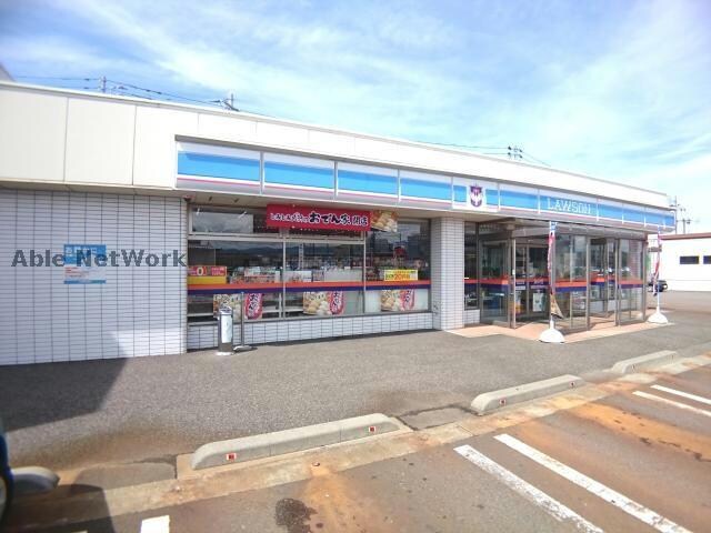 ローソン長岡蓮潟店(コンビニ)まで726m ディスカバリー