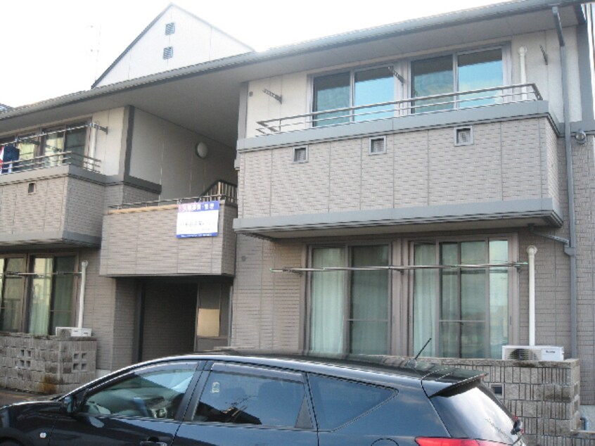  ラルジュ・リヴィエール