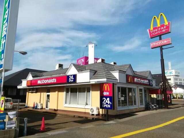 マクドナルドイオン長岡店(ファストフード)まで2169m キャピトルハイツマロン