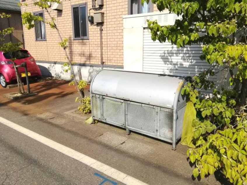  リビングタウン長岡