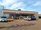 セブンイレブン長岡寺島町店(コンビニ)まで631m リビングタウン長岡