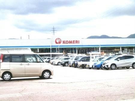 コメリホームセンター宮内店(電気量販店/ホームセンター)まで1228m アベニュー