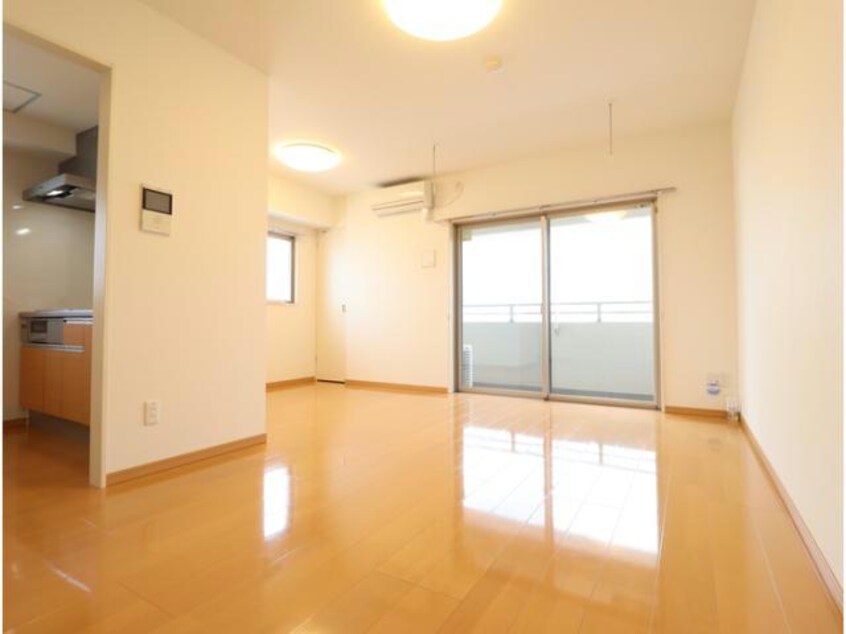  クレストスクエア