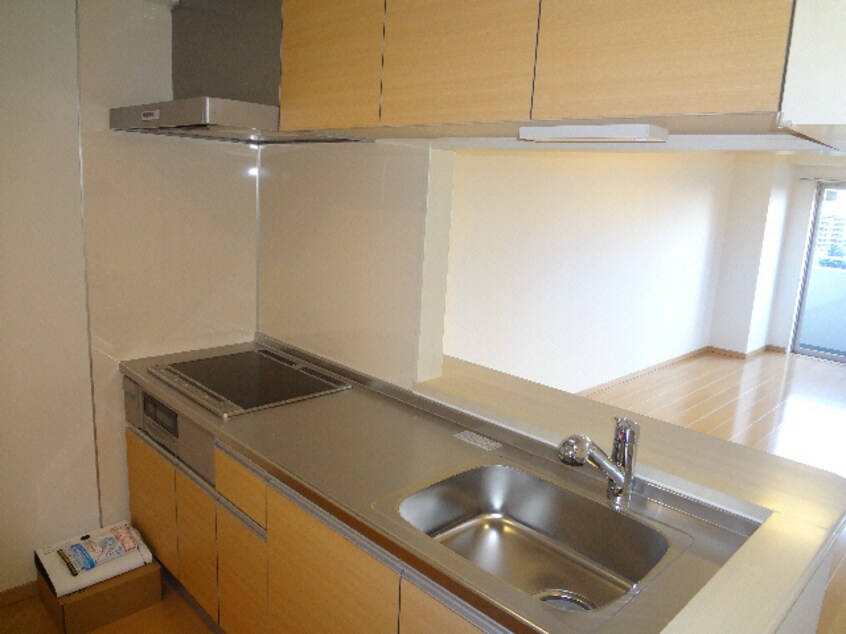  クレストスクエア