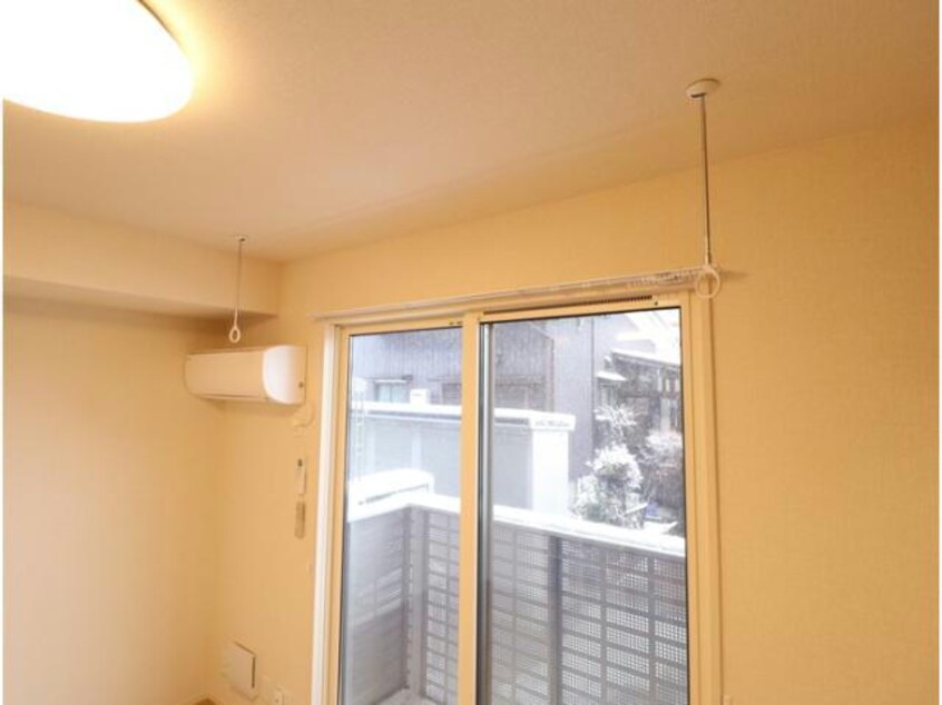  アンジュール・ウィット