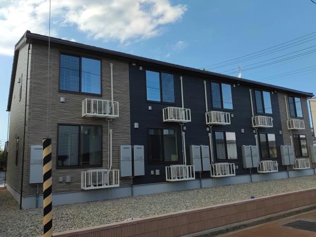  カレント　レジデンス　沢田