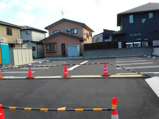  カレント　レジデンス　沢田