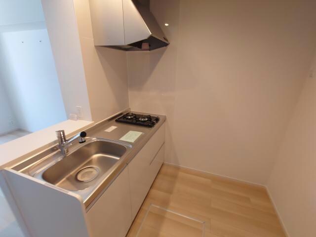  カレント　レジデンス　沢田