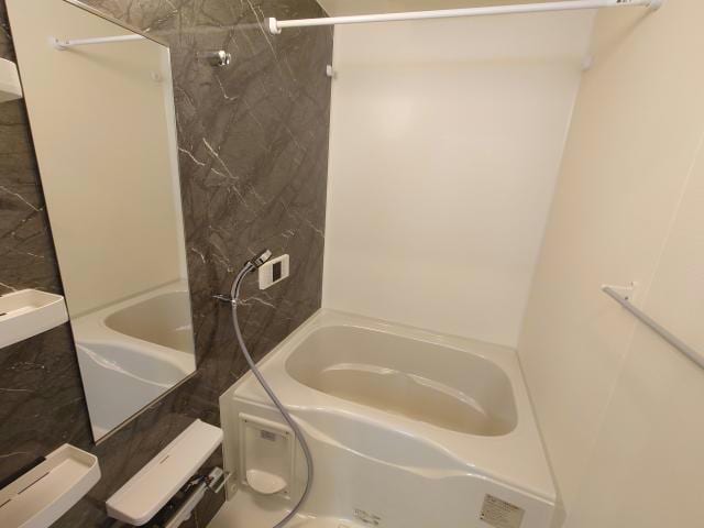  カレント　レジデンス　沢田