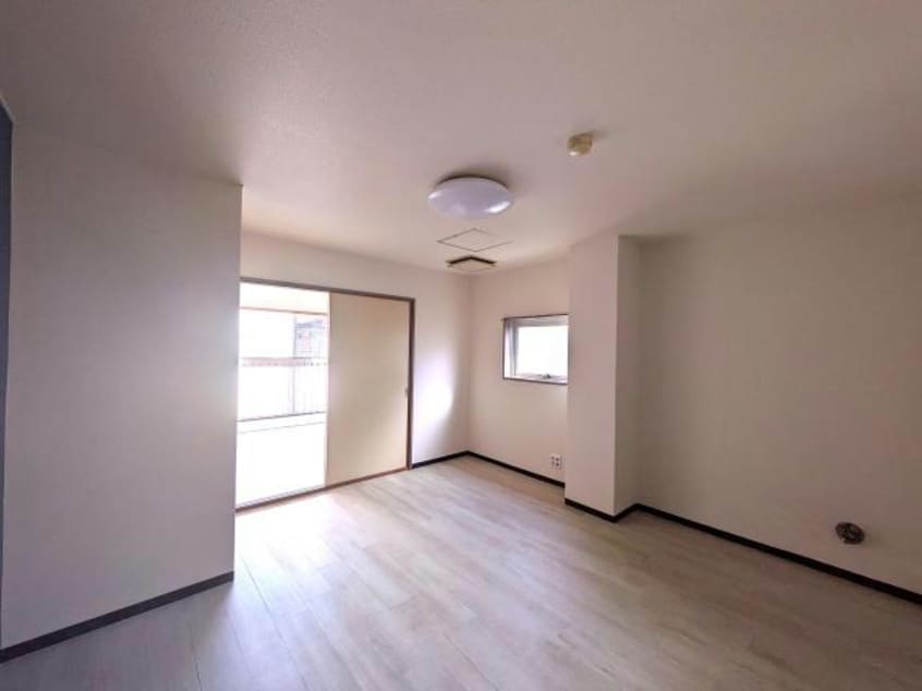  コーポ・エイト