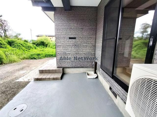  長岡市高見町貸家