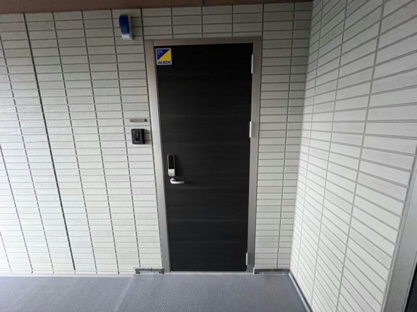  エテルノ　ドス