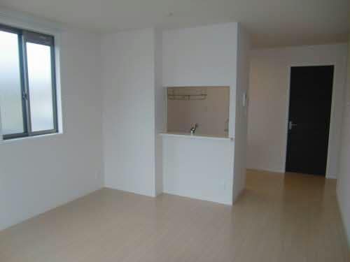  シャーメゾン　カーザ・フェリース