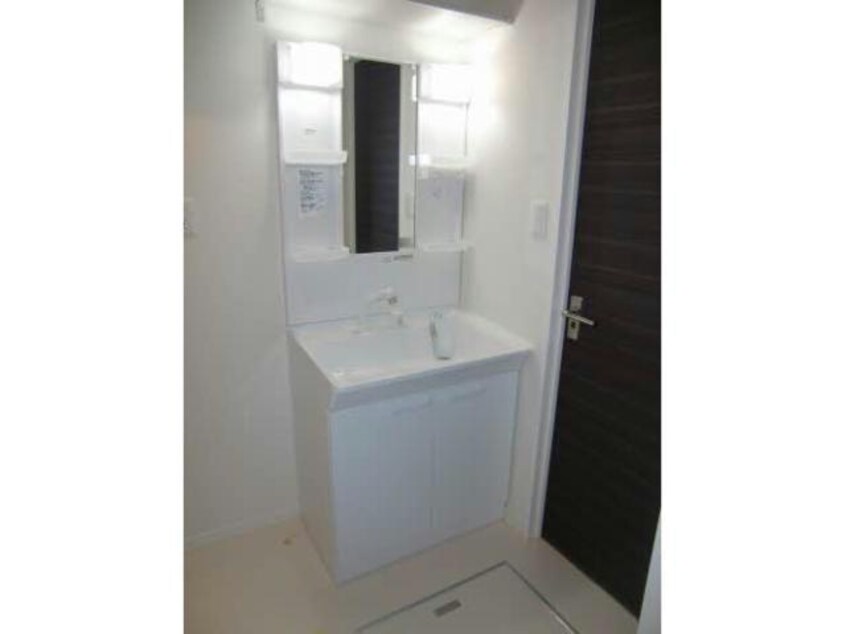  シャーメゾン　カーザ・フェリース