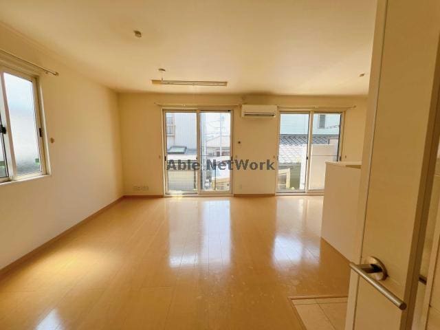  アメージングエステート