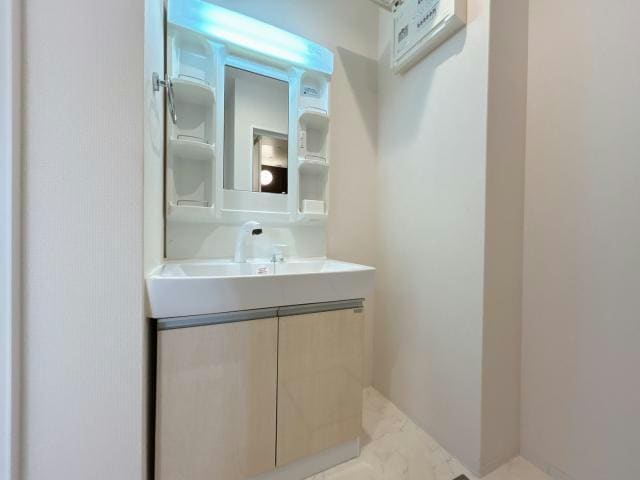  ニュー　ウエスト