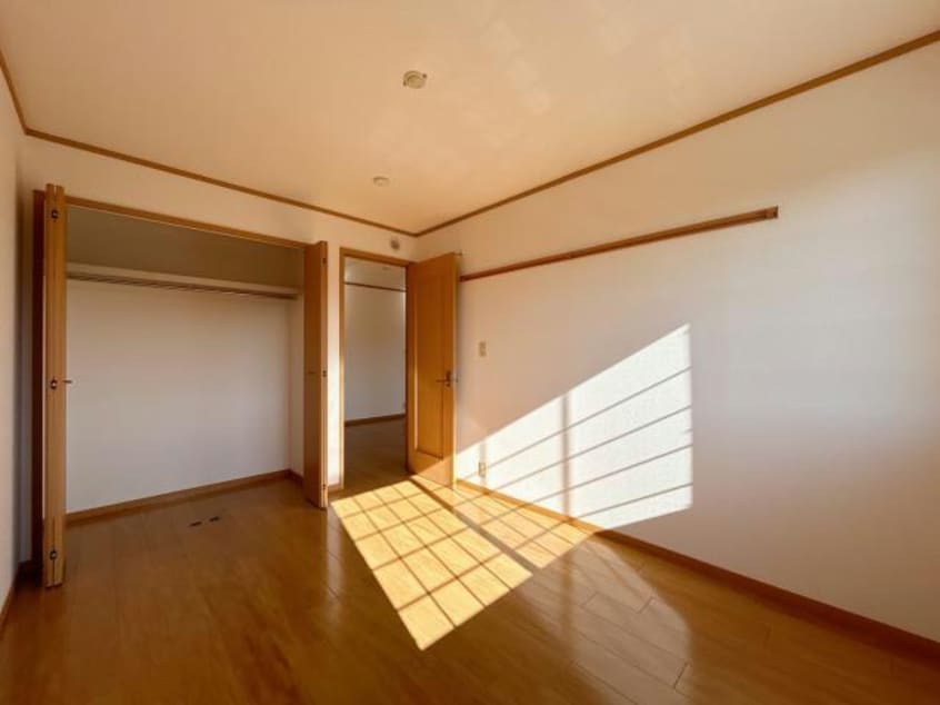  ブリーズ　スクエア