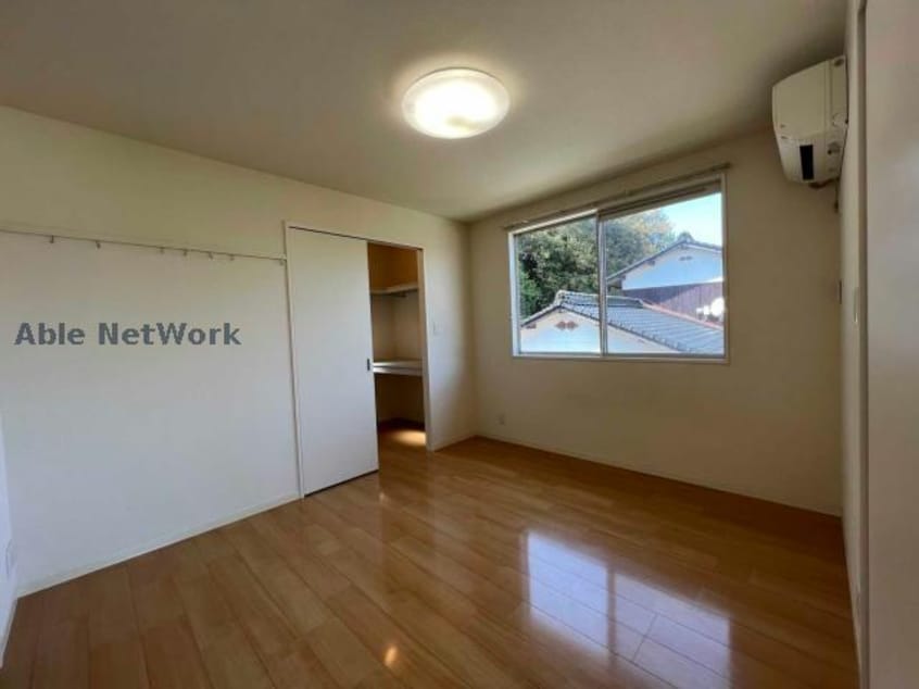  シャーメゾン　ファシル