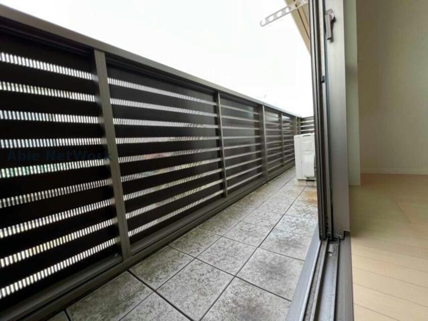  シャーメゾン際波　Ｃ棟