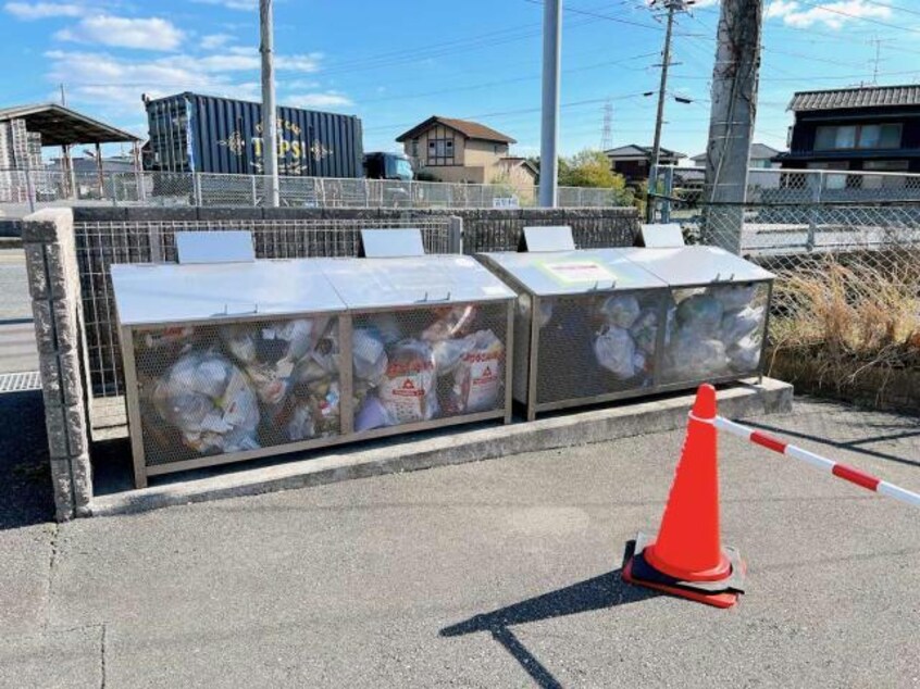  シャーメゾン中野開作Ｂ棟