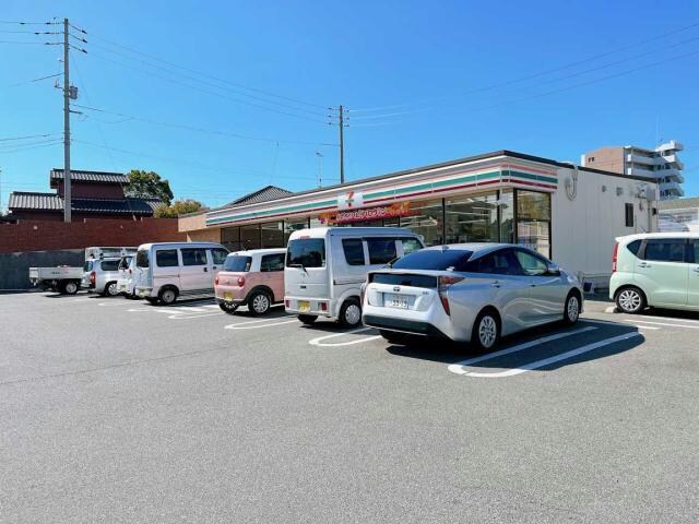 セブンイレブン宇部西中町店(コンビニ)まで630m ハイツ浜