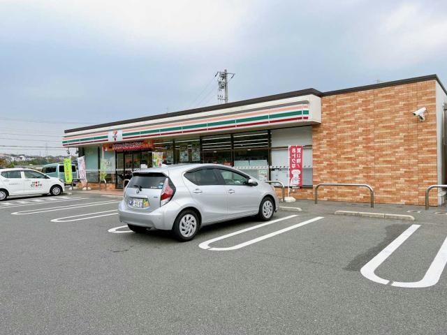 セブンイレブン宇部中山店(コンビニ)まで399m エクセレージュ中山