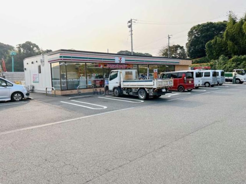 セブンイレブン宇部川上店(コンビニ)まで2764m コーポドリームⅡ