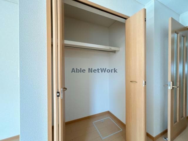  ラスミンコンド B