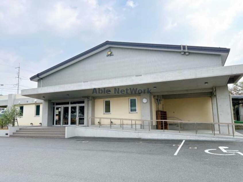 宇部市立藤山中学校(中学校/中等教育学校)まで1040m※校区は市役所にご確認ください レジデンスＣＡＬＭ－Ａ